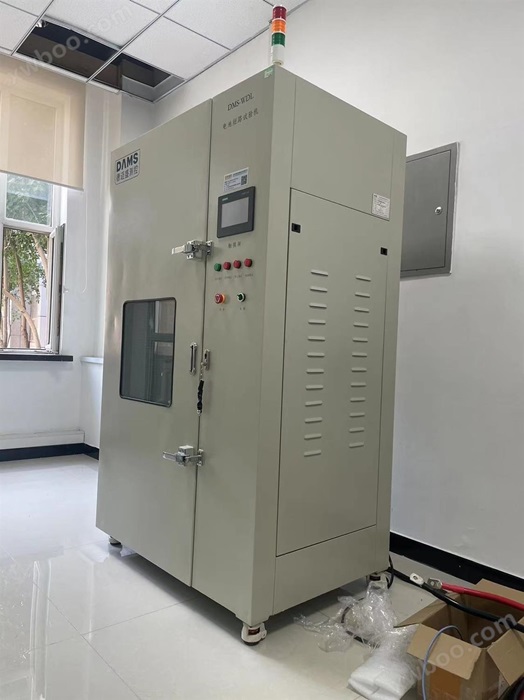 電池擠壓試驗機.jpg